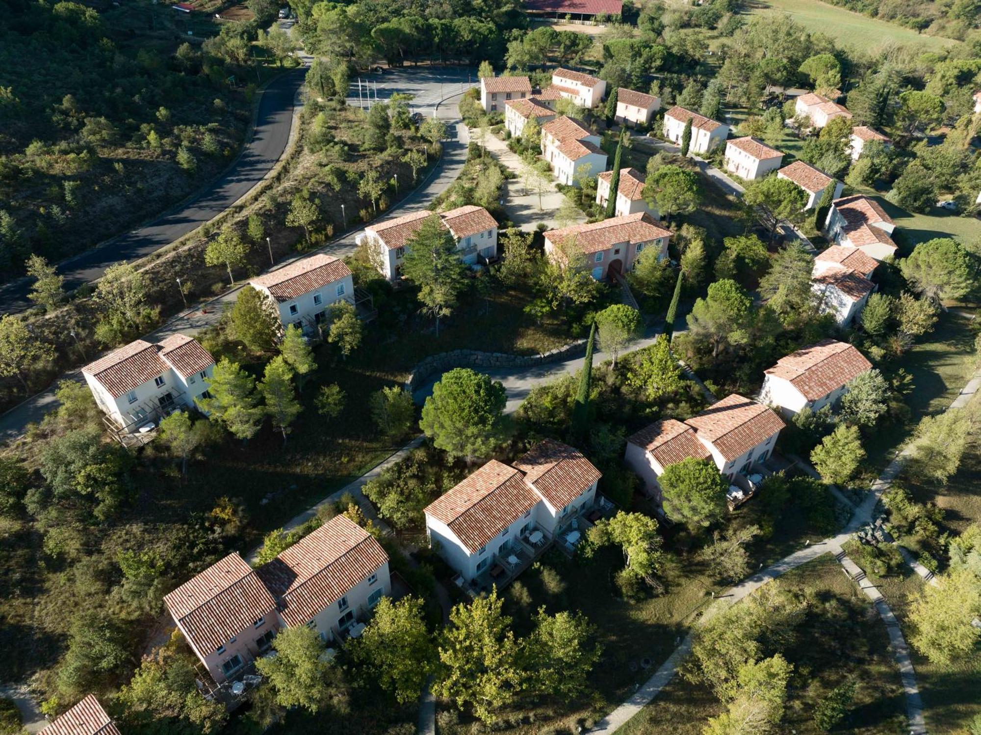 Village Pierre & Vacances Le Rouret Grospierres Exterior foto