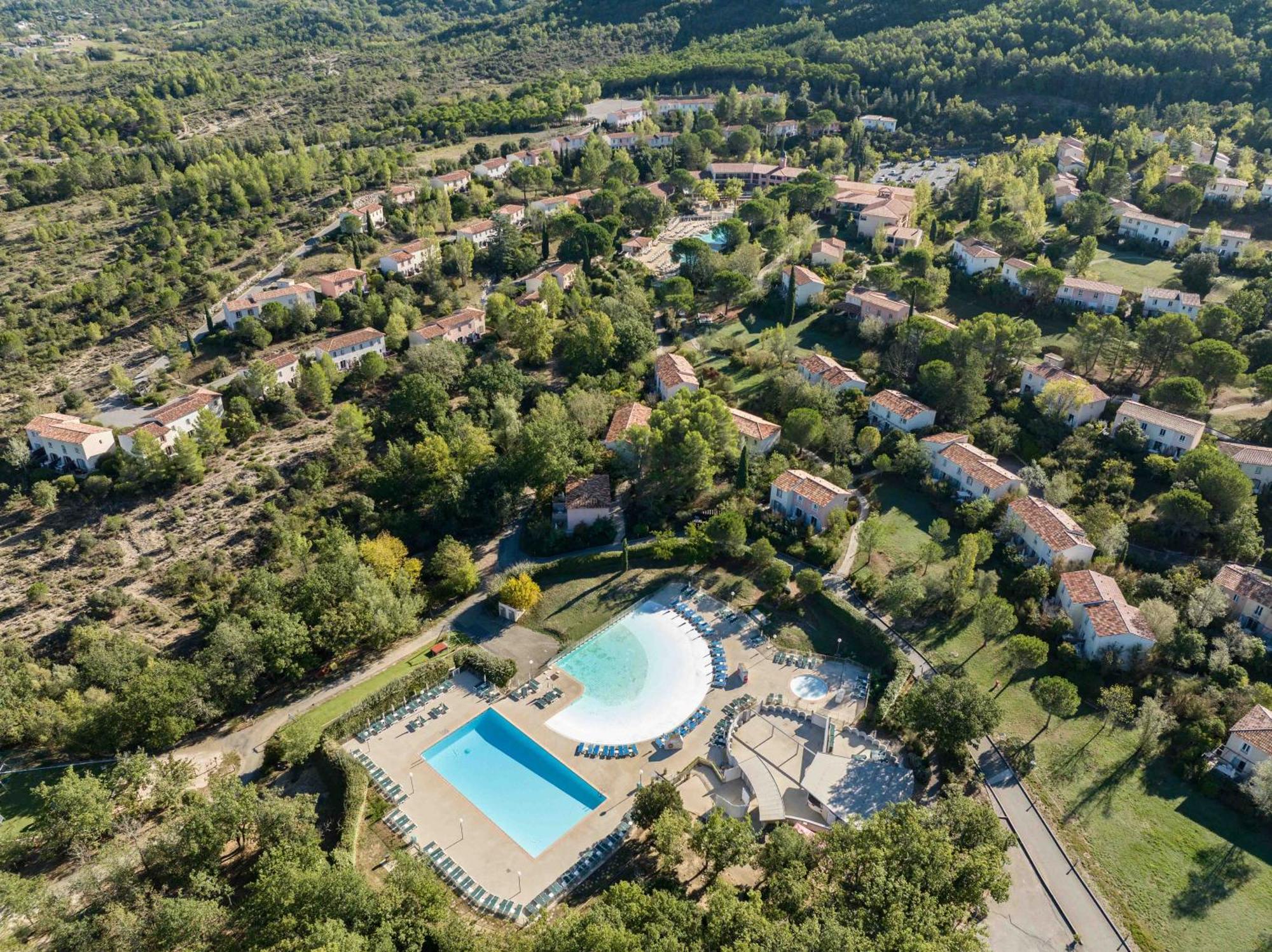 Village Pierre & Vacances Le Rouret Grospierres Exterior foto